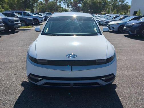2022 Hyundai IONIQ 5 SE