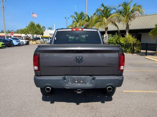 2021 RAM 1500 Classic Warlock Crew Cab 4x4 5'7' Box