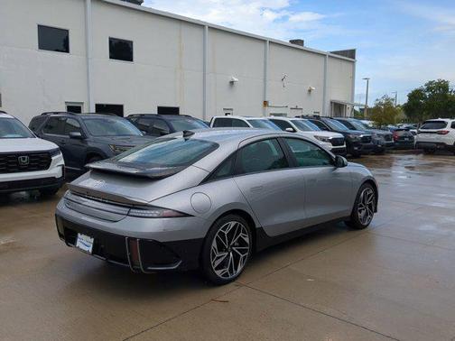 2023 Hyundai IONIQ 6 SEL