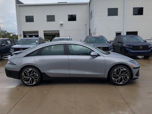 2023 Hyundai IONIQ 6 SEL