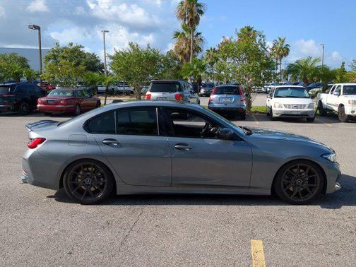 2023 BMW 330 xDrive
