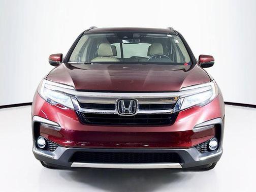 Deep Scarlet Pearl 2022 Honda Pilot Touring 8-Passenger