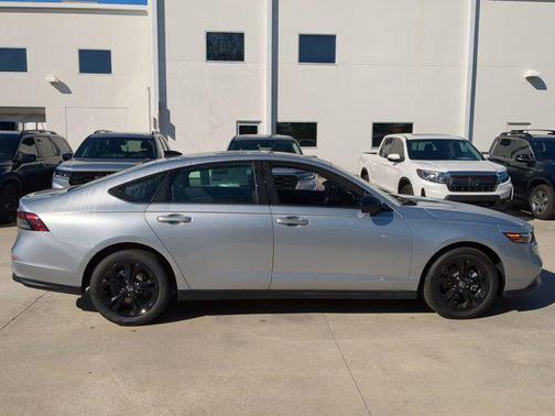 2025 Honda Accord Sport SE 1.5T