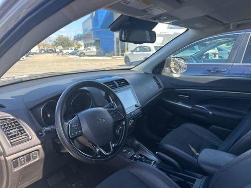 2024 Mitsubishi Outlander Sport 2.0 ES