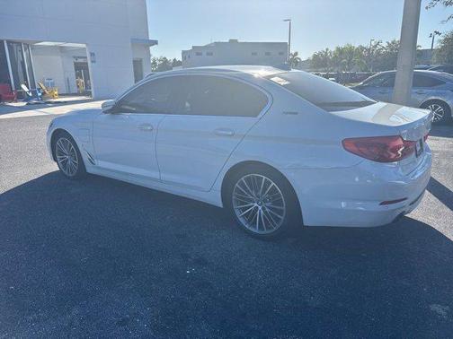 2018 BMW 530e iPerformance