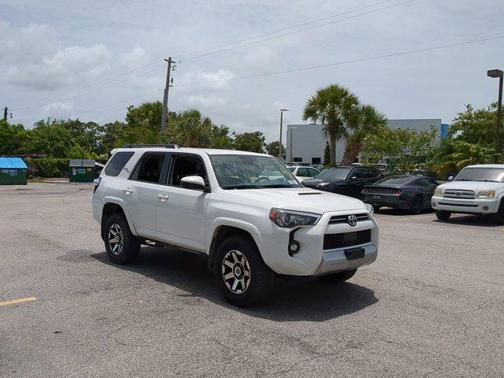 2024 Toyota 4Runner TRD Off Road