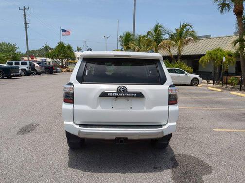 2024 Toyota 4Runner TRD Off Road