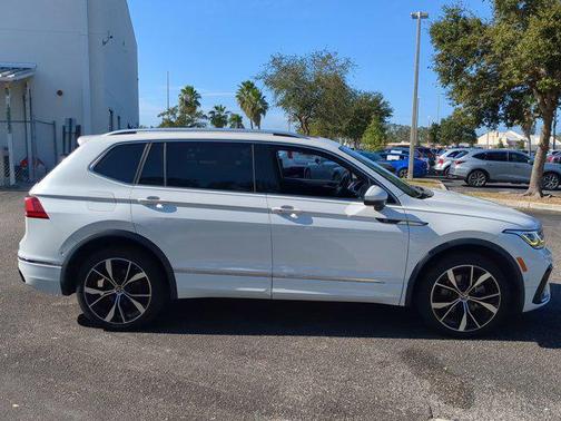 2023 Volkswagen Tiguan 2.0T SEL R-Line 4MOTION