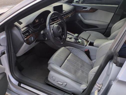 Florett Silver Metallic 2018 Audi A5 2.0T Premium Plus