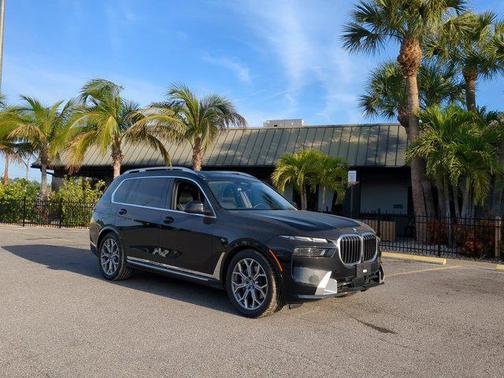 2024 BMW X7 xDrive40i
