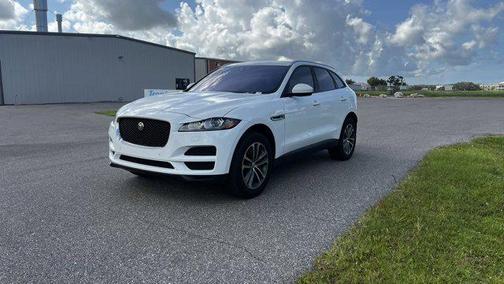 2018 Jaguar F-PACE 25t Premium