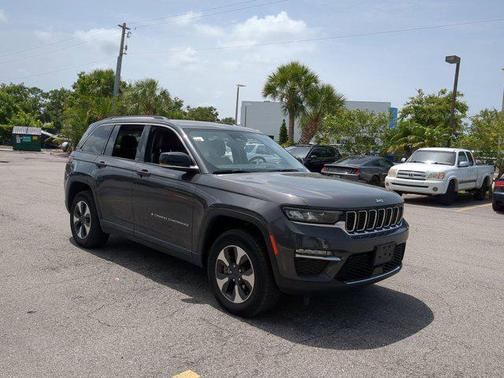 2023 Jeep Grand Cherokee 4xe Base
