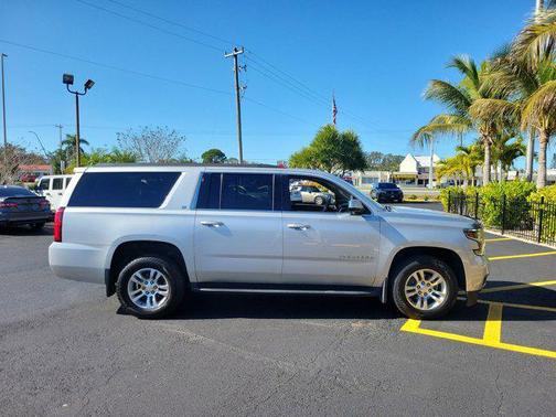 2019 Chevrolet Suburban LT