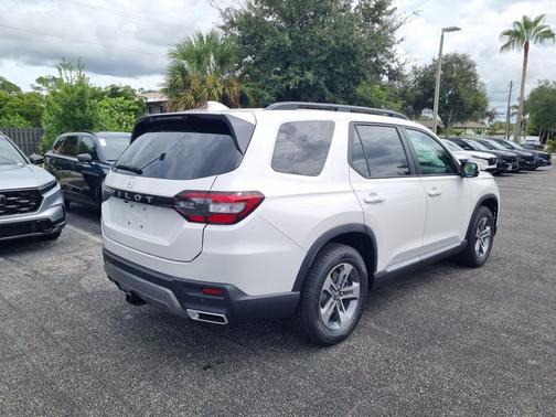 Platinum White 2026 Honda Pilot EX-L