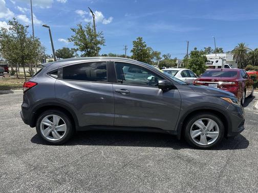 Modern Steel Metallic 2019 Honda HR-V EX-L
