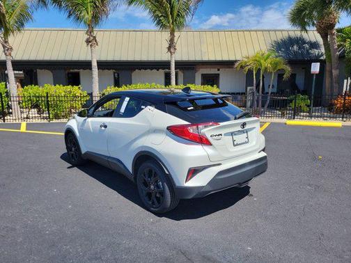 Blizzard Pearl w/Black Roof 2021 Toyota C-HR Nightshade Edition