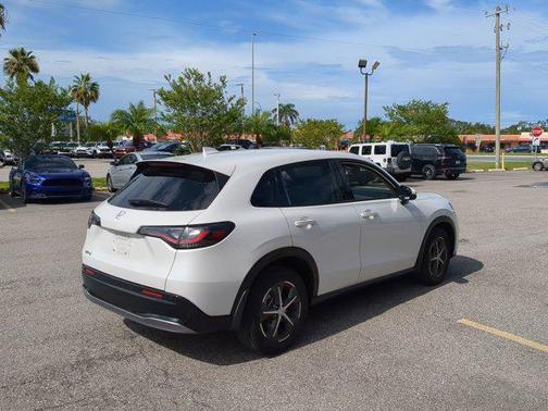 2023 Honda HR-V EX-L
