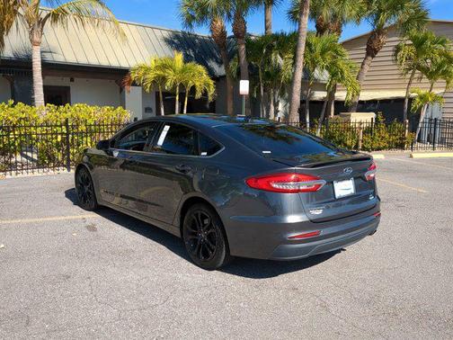 2019 Ford Fusion SE