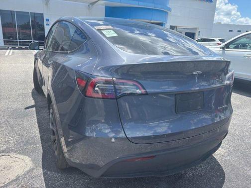 2023 Tesla Model Y Long Range Dual Motor All-Wheel Drive
