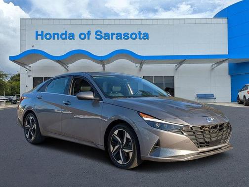 2023 Hyundai ELANTRA Limited