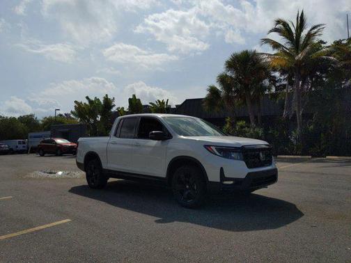 2025 Honda Ridgeline Black