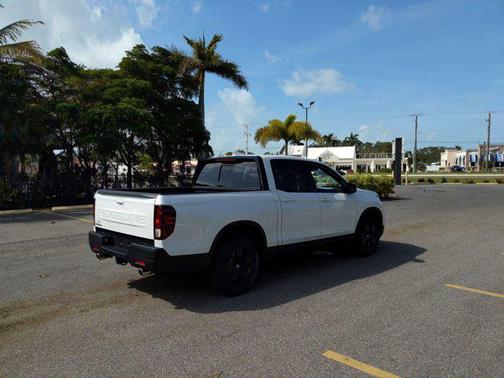 2025 Honda Ridgeline Black
