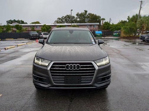 2019 Audi Q7 55 Prestige