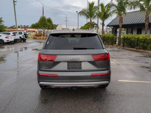 2019 Audi Q7 55 Prestige