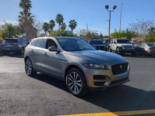 2018 Jaguar F-PACE 25t Prestige