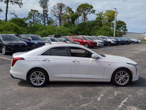 2020 Cadillac CT4 Luxury