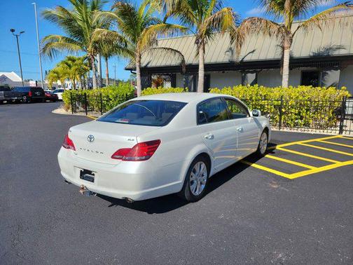 2008 Toyota Avalon Limited
