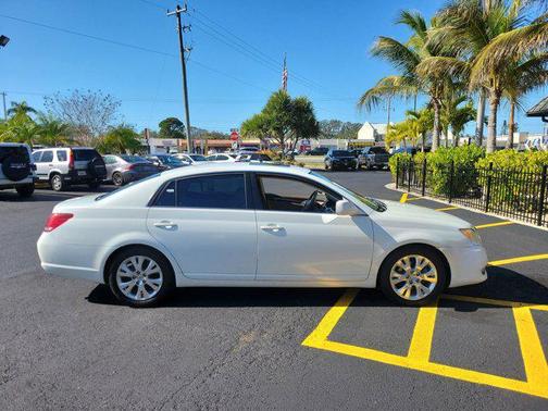 2008 Toyota Avalon Limited
