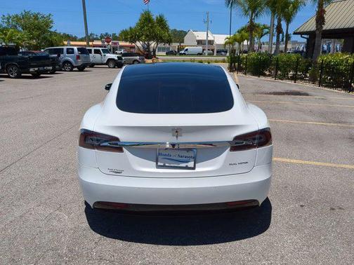 2021 Tesla Model S Long Range