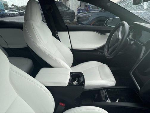 2021 Tesla Model S Long Range
