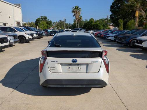 2016 Toyota Prius Two