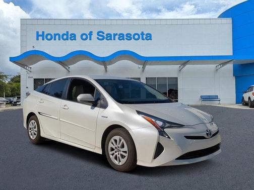 2016 Toyota Prius Two