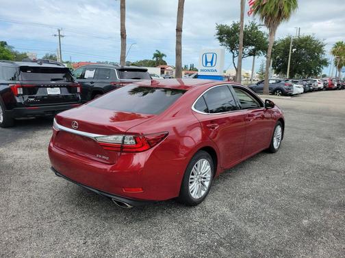 Matador Red Mica 2016 Lexus ES 350 Base