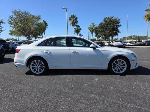 2019 Audi A4 40 Premium