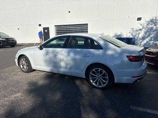 2019 Audi A4 40 Premium