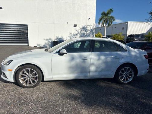 2019 Audi A4 40 Premium