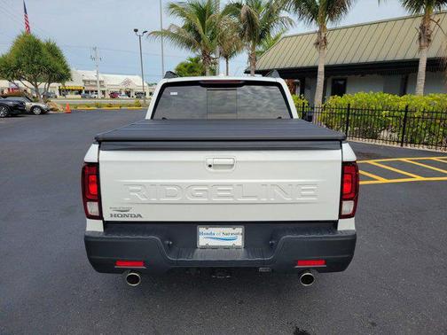 Platinum White Pearl 2025 Honda Ridgeline RTL