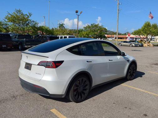 2023 Tesla Model Y Performance Dual Motor All-Wheel Drive