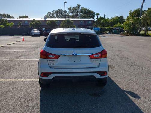 2019 Mitsubishi Outlander Sport 2.0 ES