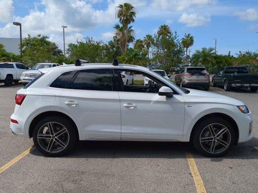 2021 Audi Q5 Premium 55 TFSI e quattro S tronic