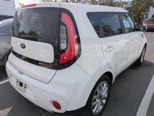 2019 Kia Soul +