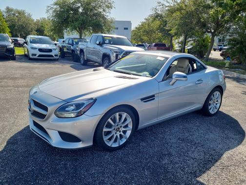 Obsidian Black Metallic 2020 Mercedes-Benz SLC 300 Base