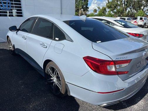 2022 Honda Accord Touring 2.0T
