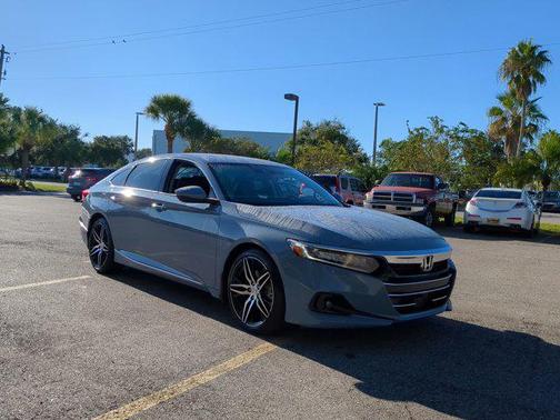 2022 Honda Accord Touring 2.0T