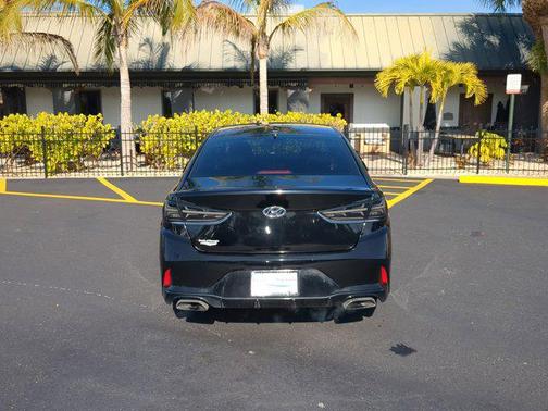 2018 Hyundai SONATA Sport+