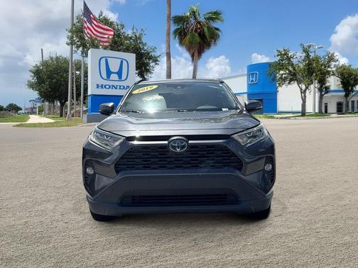 Magnetic Gray Metallic 2019 Toyota RAV4 Hybrid XLE